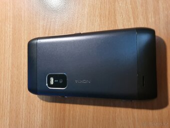Nokia E7 black - 11