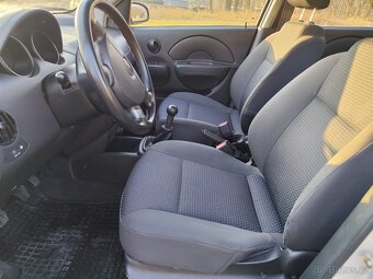 CHEVROLET KALOS NOVÉ V ČR/1.RODINA/2005/STK/POSILOVAČ - 11