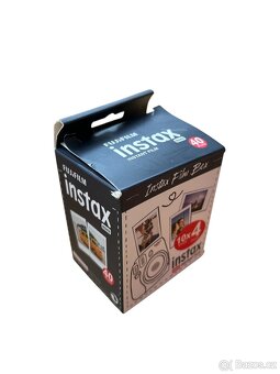 Instax Mini 11 Lilac + 40 fotopapírků – jako nový - 11
