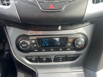 Ford Focus 2011, 1.6 TDCi -  výbavaTitanium - 11