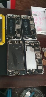 9x Apple iPhone - 11