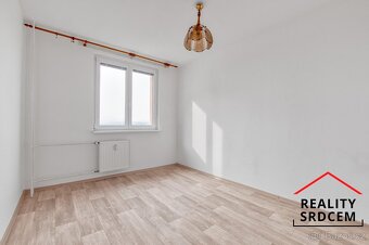 Pronájem částečně zrekonstruovaného bytu 3+1 s lodžií, 73 m2 - 11