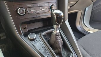 Ford Focus 1.5tdci Kombi - 11