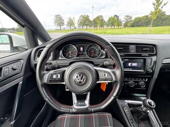 VW Golf GTI , 2014, 177000km , manual - 11