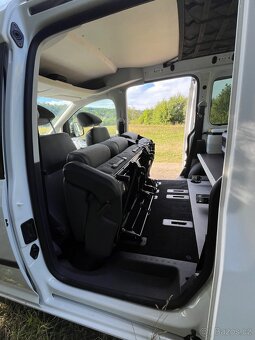 VW CADDY 2.0 CR TDI 4x4 / M1 / VESTAVBA S PŘÍSLUŠENSTVÍM - 11