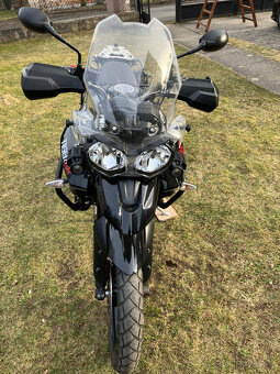 Triumph Tiger 800 XR - 11