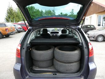 Citroën C4 Picasso 1.8 i 16V 92kW závěs - 11