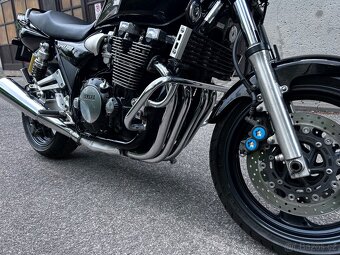 Yamaha XJR 1300 - 11