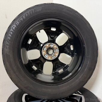 DACIA DUSTER 5x114,3 R17 ET50+LETNÍ 215/60R17 7/6mm - 11