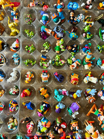 Velká sbírka figurek z Kinder vajíček - 790 kusů - 11