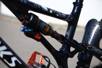 Specialized Stumpjumper S5 S-Works rám, top odpružení - 11