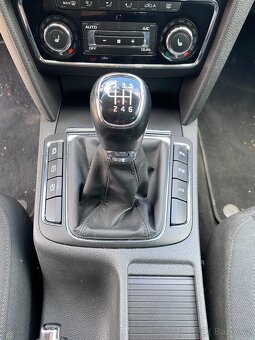 Škoda Superb 2,0 tdi 103 kW, manual, - 12/2014, 212.500 km, - 11