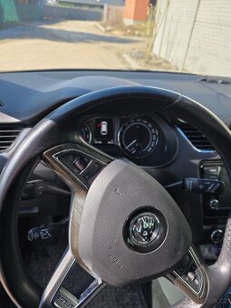 Octavia Scout 2.0 Tdi 135kw DSG stk 2/2027 153t.km - 11