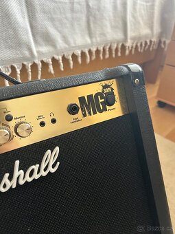 Kytara Ibanez + Marshall kombo - 11