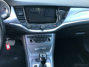 Opel Astra 1.6CDTi, 100KW, LED SVĚTLA,DPH - 11