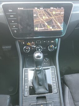 Škoda Superb 2.0TDI, 110KW, model 2022. - 11