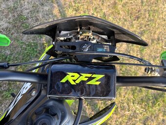 Pitbike Apollo RFZ VIPER 125cm3 19/16" - 11