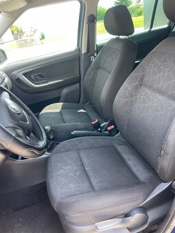 Škoda fábia 1.6 tdi r.v 2011 závěs - 11