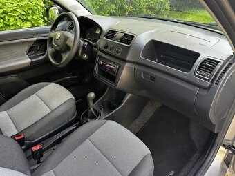 Škoda Fabia II 1.2 12V Klima El. okna Facelift 115tis. km - 11