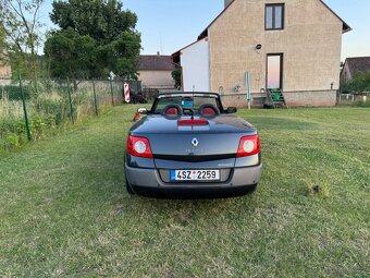 Renault Megane CC 1.9 DCi 96kw - 11