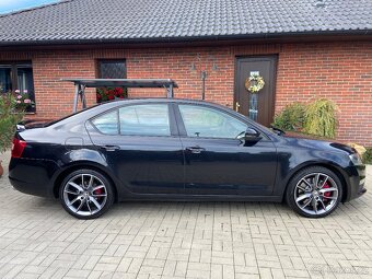 ŠKODA OCTAVIA 3 RS / 2.0TDI / 135KW / LED / NAVI / TOP - 11