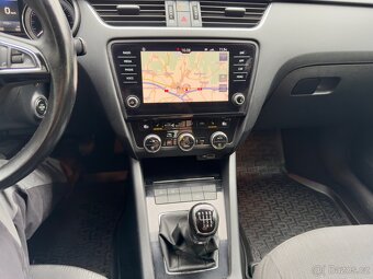 Škoda Octavia 2.0 TDI 110kW - 11
