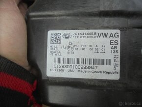 VW Crafter 2017 - Světla HELLA 7C1 941 005 B / 006 - 11
