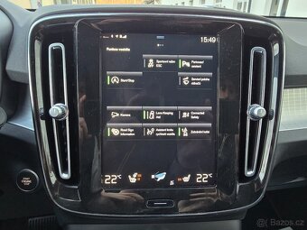 VOLVO XC40 120kW T3 MOMENTUM Automat ČR 2021 LED NAVI -DPH - 11