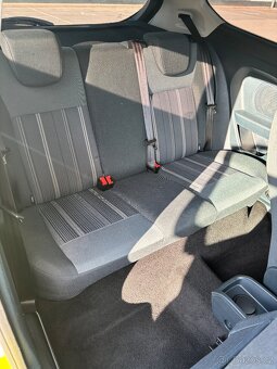Ford Fiesta - 11