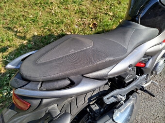 Suzuki SFV 650 Gladius 35kW - 11