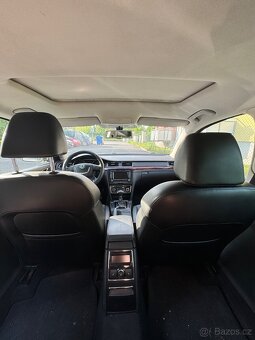 Škoda Superb II 2.0 TDI 125 kW Elegance AP - 11