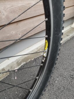 Horské kolo Specialized Stumpjumper M4 stříbrná - 11