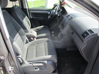 VW TOURAN 1,4CGI 110KW CNG bez koroze 05/2011 - 11