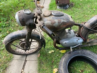 Jawa 250 Pérák - 11