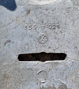 Jawa ČZ 125 175, ČZ - kryt karburátoru - 11