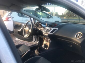 Ford Fiesta, 1.25 i 60KW,KLIMATIZACE.. - 11