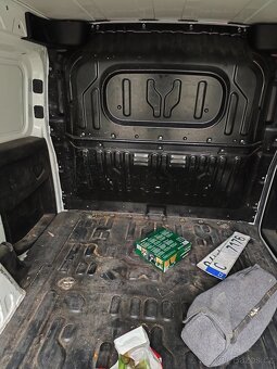 Fiat Doblo 1.6 JTD 77 KW - 11