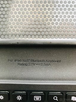 Pouzdro s klávesnicí pro iPad 10,5 - 11