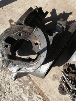 Motor Jawa 250 pulbuben v. č. 491 - 11