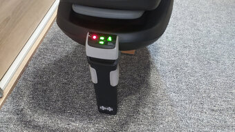 Dětská sedačka Maxi-Cosi CabrioFix se základnou Familyfix - 11