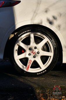 2009 Honda Civic Type-R FN2 Championship White edition - 11