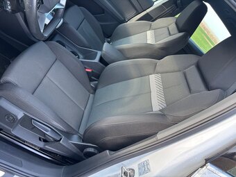 Audi Q4 e-tron 40 150 kW, 82 baterka - 11