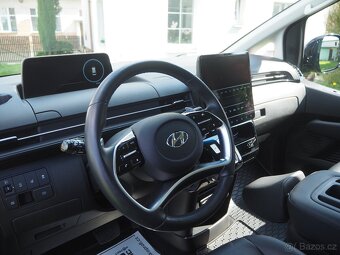 Hyundai Staria,4x4,záruka,panorama,spaní, praktická 9m verze - 11