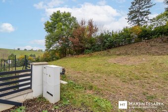 REZERVACE tavební pozemek 1327 m2 s vydaným stavebním povole - 11