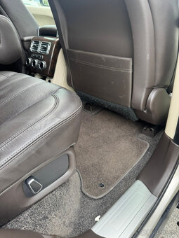 Land Rover Range Rover 4.4 SDV8 Autobiography-luxusní výbava - 11