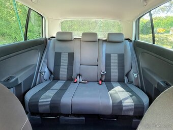 VW Golf Plus 1,6i (75 kW) benzín - 11