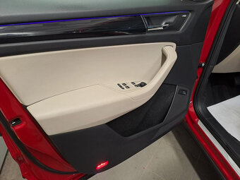 ŠKODA KODIAQ STILE PLUS 2.0 140 KW TDI 4X4 DSG - 11