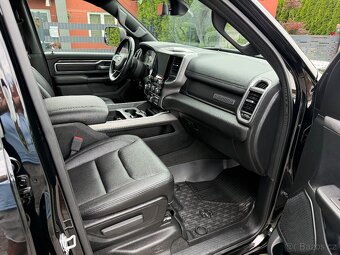 DODGE RAM 1500 HEMI VZDUCH HEADUP RAMBOX - 11