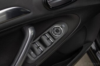 Ford Galaxy 2.0 TDCi DPF PowerShift Titanium (103kw) - 11