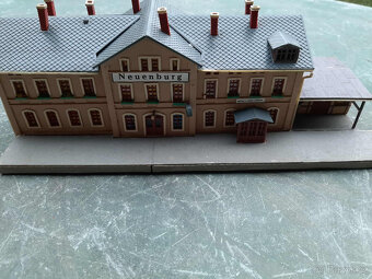 Vlačky  domečky  velikost N ,TT a H0 - 11